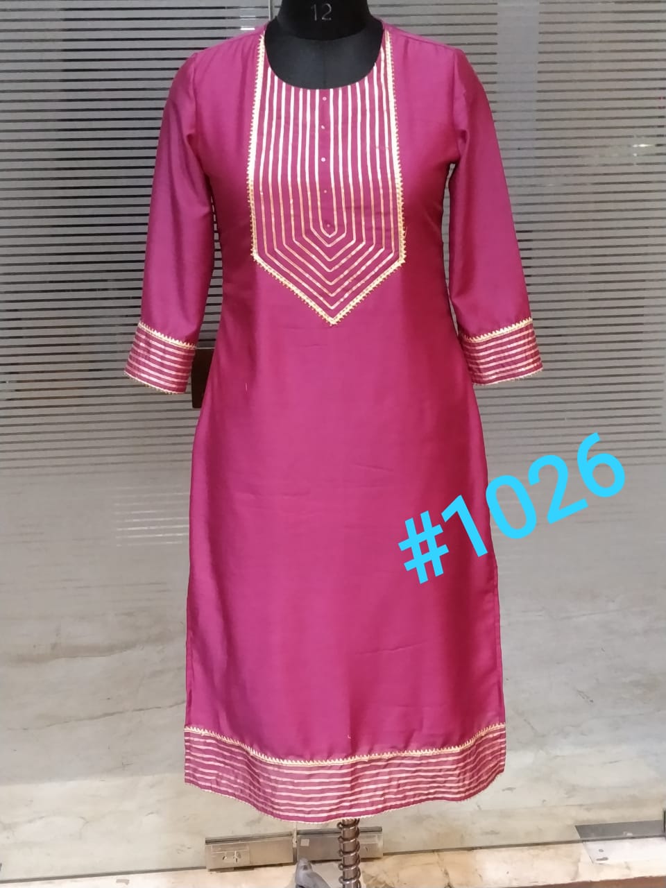 Vastragram Kurti